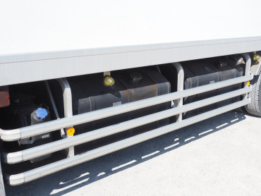 いすゞ ギガ 冷凍バン 大型 QPG-CYJ77B 年式 H30 [写真13]