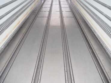 いすゞ ギガ 冷凍バン 大型 QPG-CYJ77B 年式 H30 [写真16]