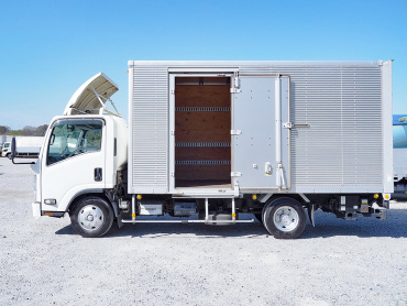 いすゞ エルフ バン車 小型 TRG-NPR85AN 年式 H27 [写真11]