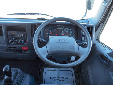 いすゞ エルフ バン車 小型 TRG-NPR85AN 年式 H27 [写真22]