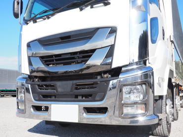 いすゞ ギガ ウイング車 大型 QKG-CYJ77B 年式 H29[写真08]
