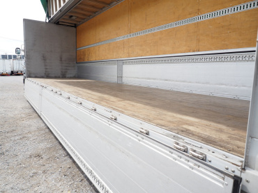 いすゞ ギガ ウイング車 大型 QPG-CYJ77B 年式 H28 [写真27]