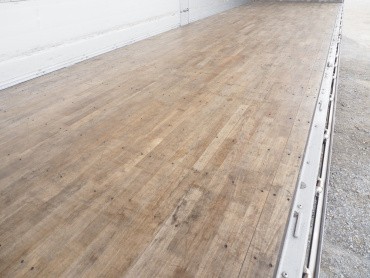 いすゞ ギガ ウイング車 大型 QPG-CYJ77B 年式 H28 [写真30]