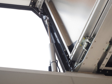 いすゞ ギガ ウイング車 大型 QPG-CYJ77B 年式 H28 [写真19]