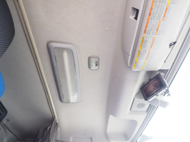 いすゞ ギガ ウイング車 大型 QPG-CYJ77B 年式 H28 [写真43]