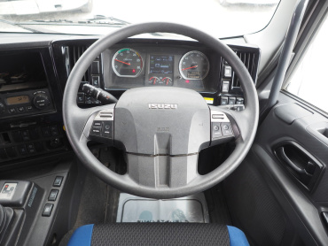 いすゞ ギガ ウイング車 大型 QPG-CYJ77B 年式 H28 [写真38]