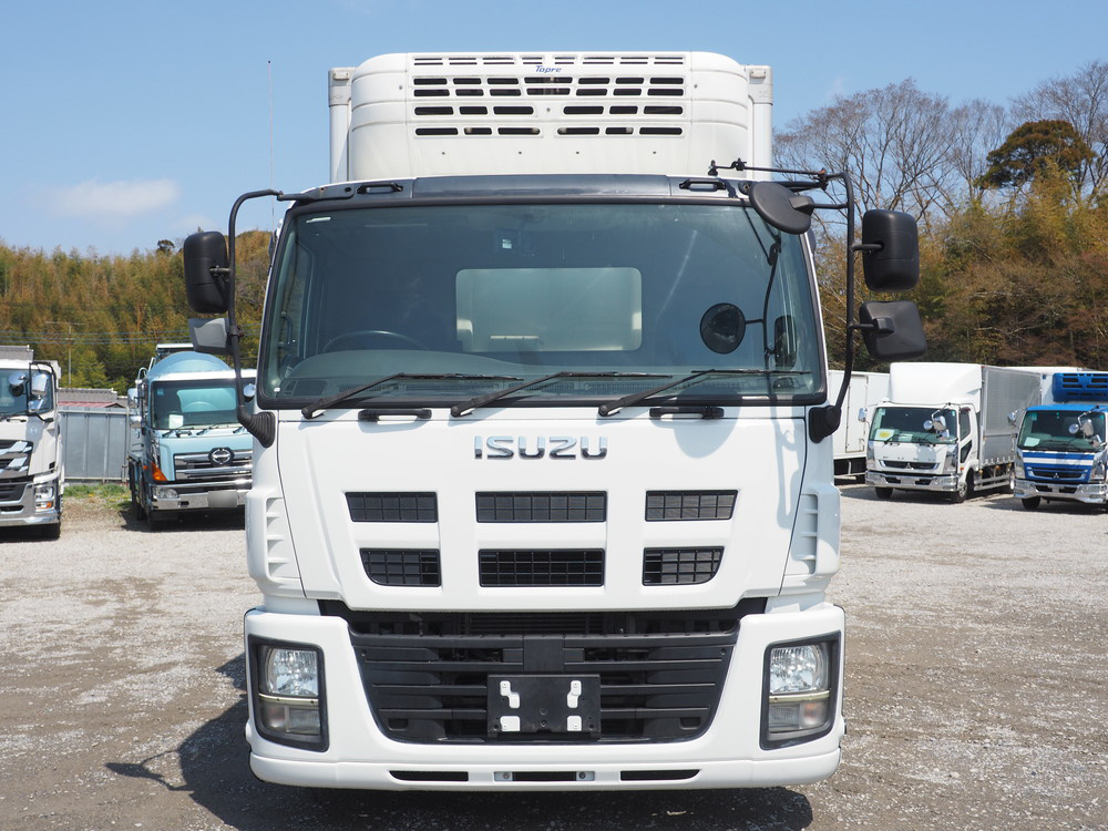 いすゞ ギガ 冷凍バン 大型 QKG-CYJ77A 年式 H26[写真03]