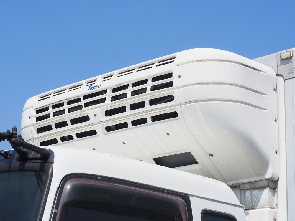 いすゞ ギガ 冷凍バン 大型 QKG-CYJ77A 年式 H26[写真08]