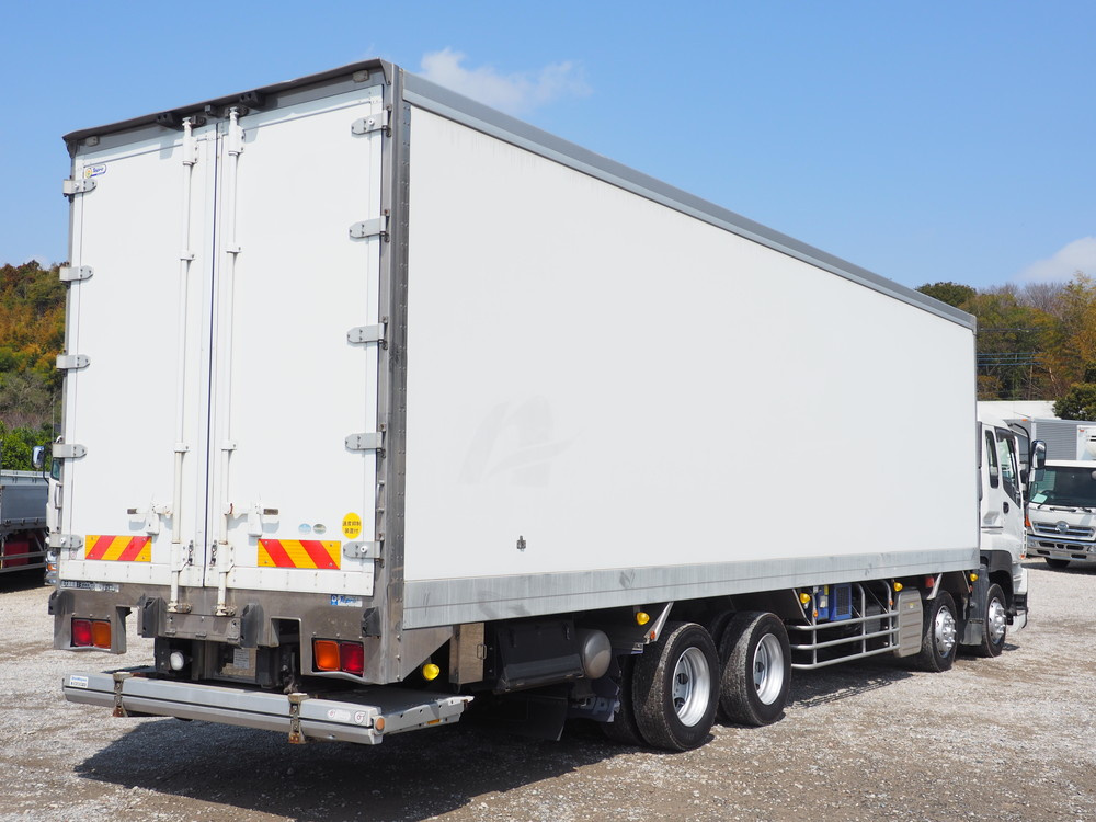 いすゞ ギガ 冷凍バン 大型 QKG-CYJ77A 年式 H26[写真05]