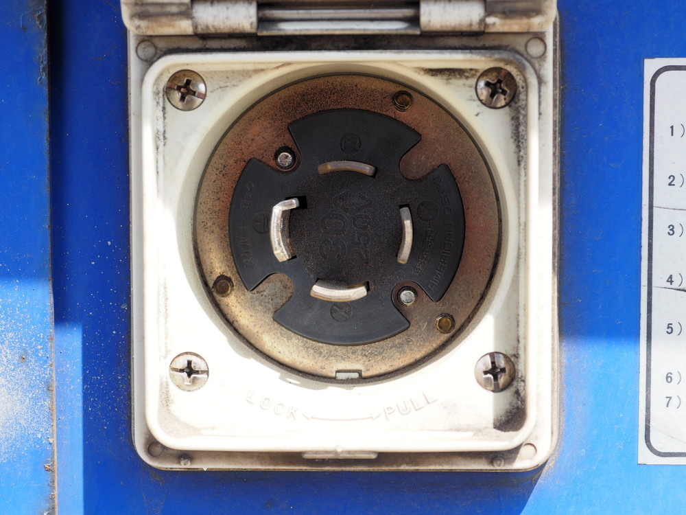 いすゞ ギガ 冷凍バン 大型 QKG-CYJ77A 年式 H26[写真13]