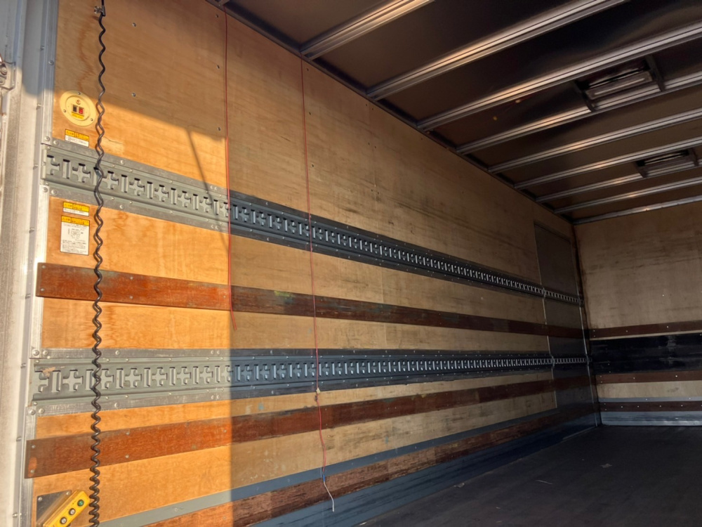 UDトラックス コンドル バン車 中型 TKG-MK38C 年式 H25[写真06]