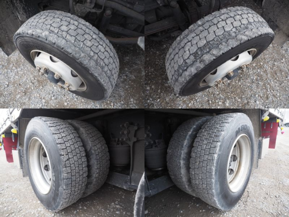 いすゞ ギガ ウイング車 大型 QKG-CYJ77A 年式 H27[写真35]