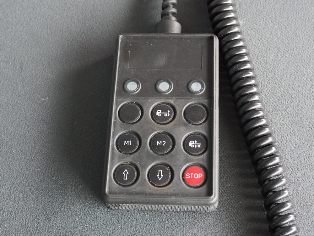 三菱ふそう スーパーグレート ウイング車 大型 QPG-FU64VZ 年式 H27[写真34]