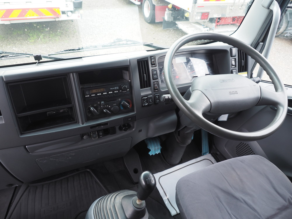 いすゞ フォワード ウイング車 中型 TKG-FRR90T2 年式 H24[写真32]
