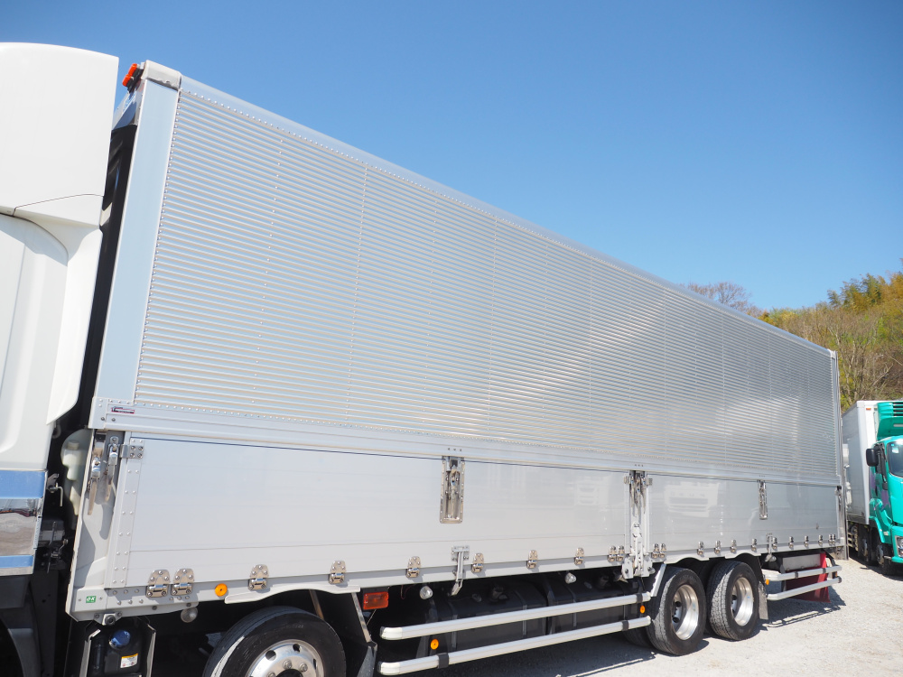 いすゞ ギガ ウイング車 大型 2PG-CYJ77C 年式 R1[写真16]