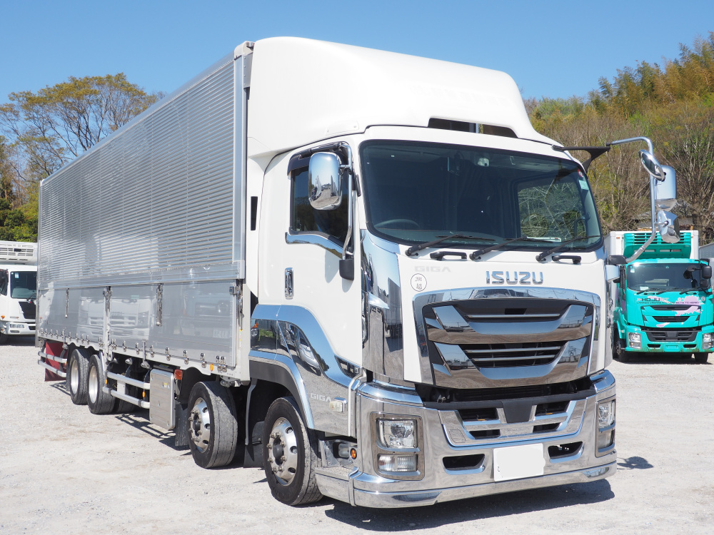 いすゞ ギガ ウイング車 大型 2PG-CYJ77C 年式 R1[写真04]