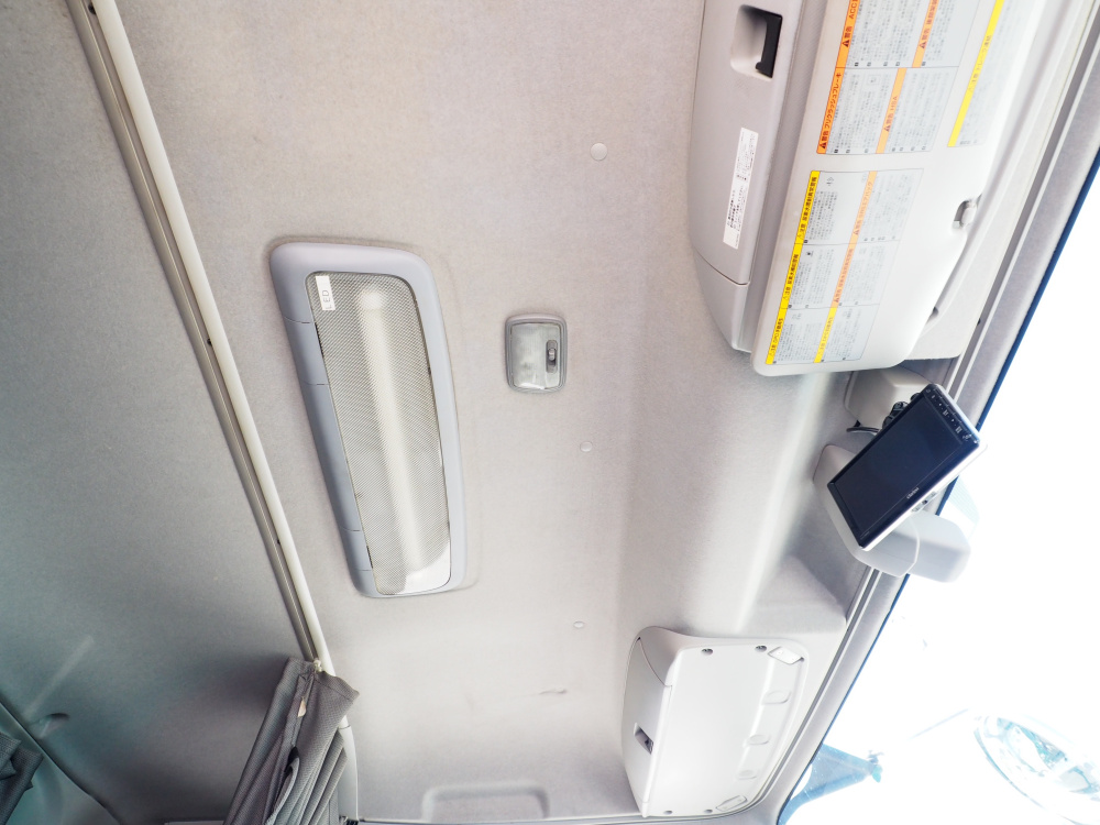 いすゞ ギガ ウイング車 大型 2PG-CYJ77C 年式 R1[写真33]