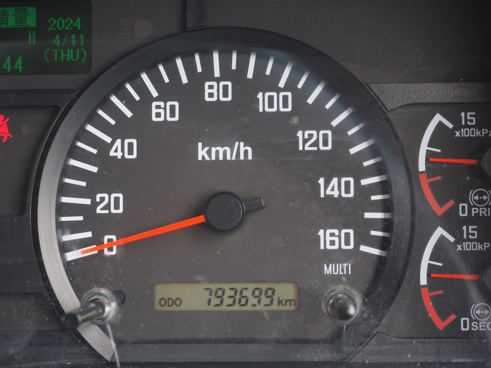 いすゞ フォワード ウイング車 中型 TKG-FRR90T2 年式 H28[写真41]