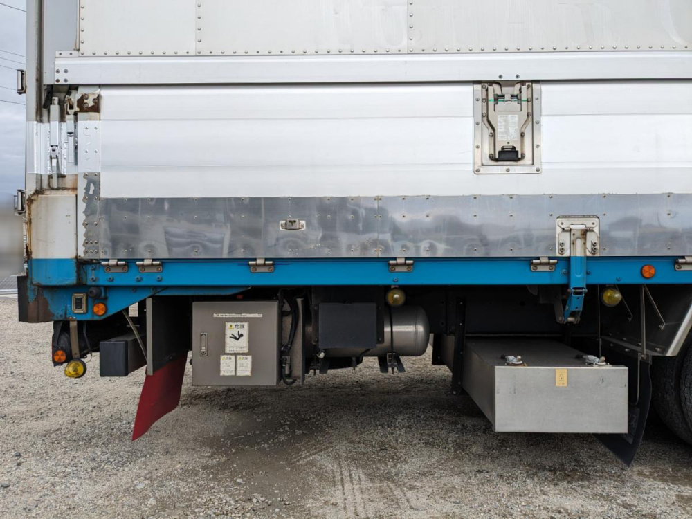 日野 プロフィア ウイング車 大型 QPG-FW1EZEG 年式 H28[写真11]