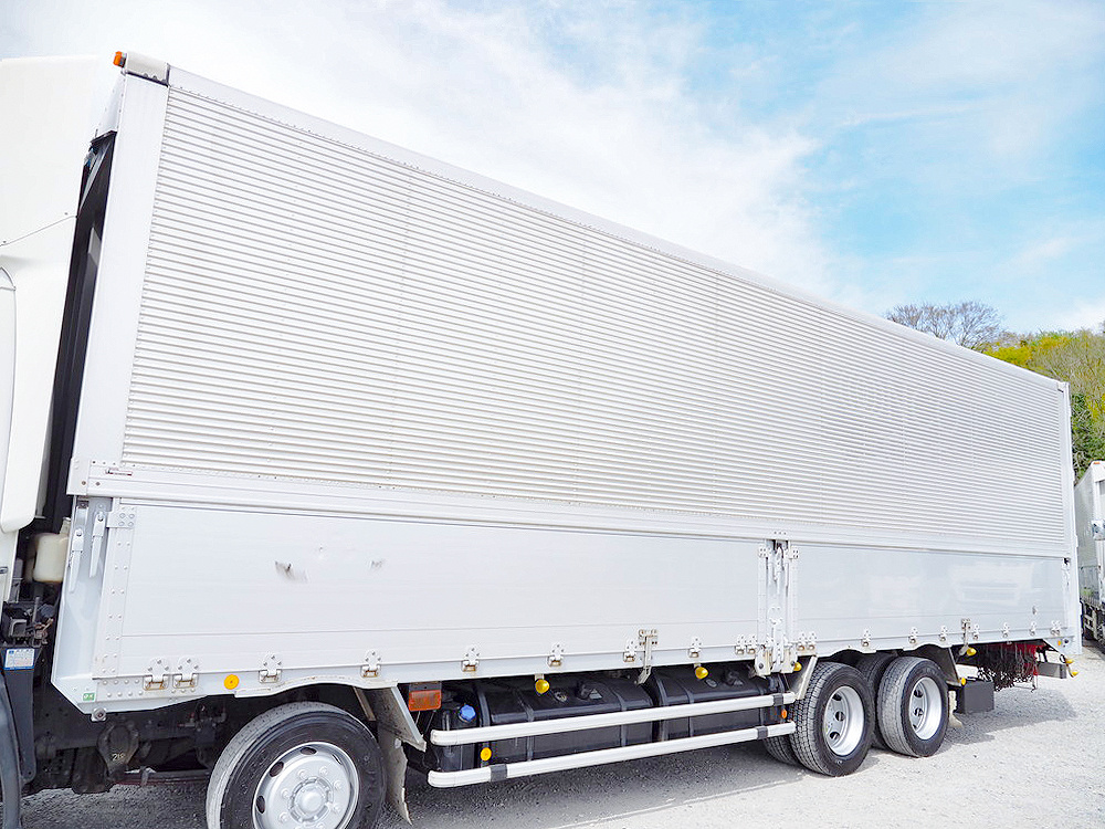 いすゞ ギガ ウイング車 大型 QKG-CYJ77A 年式 H26[写真13]