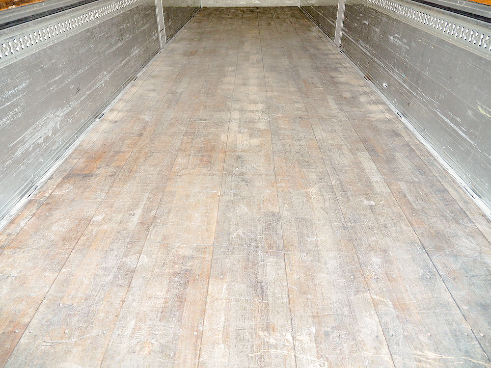 いすゞ ギガ ウイング車 大型 QKG-CYJ77A 年式 H26[写真25]