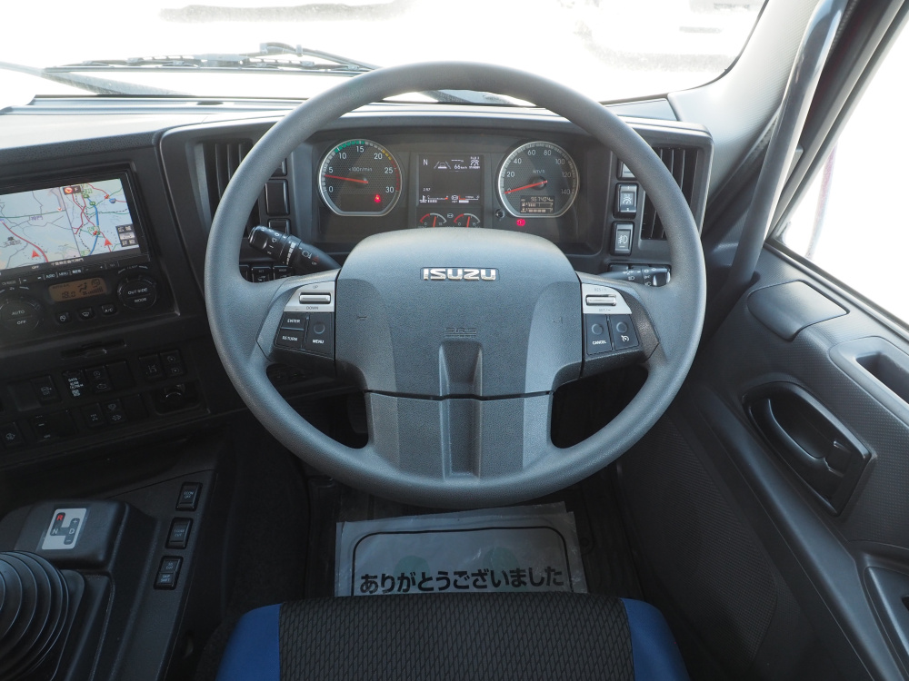いすゞ ギガ ウイング車 大型 QPG-CYJ77B 年式 H29[写真24]