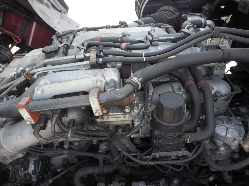 いすゞ ギガ ウイング車 大型 QPG-CYJ77B 年式 H29[写真39]