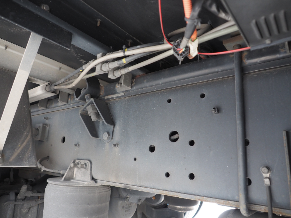 いすゞ ギガ ウイング車 大型 2PG-CYJ77C 年式 R1[写真42]