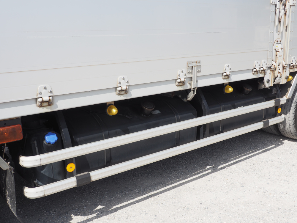 いすゞ ギガ ウイング車 大型 QKG-CYJ77A 年式 H26[写真16]