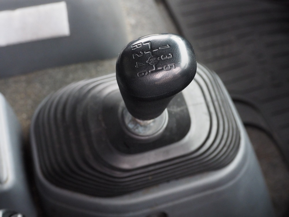 いすゞ フォワード ウイング車 中型 TKG-FRR90S2 年式 H28[写真36]