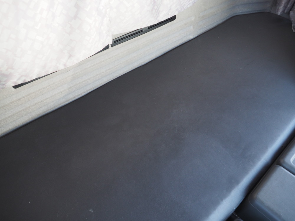 いすゞ ギガ ウイング車 大型 QKG-CYJ77A 年式 H26[写真33]