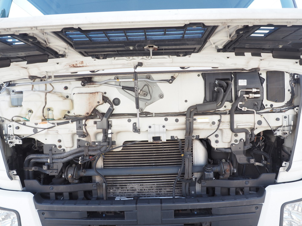 いすゞ ギガ ウイング車 大型 QKG-CYJ77A 年式 H26[写真41]