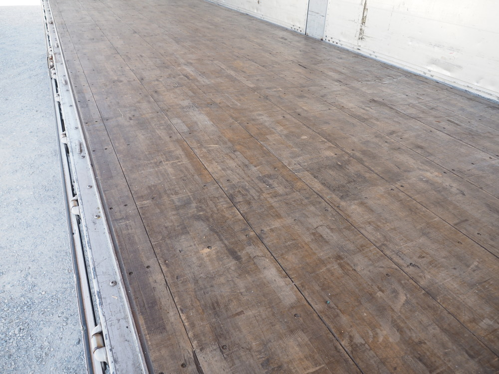 いすゞ ギガ ウイング車 大型 QKG-CYJ77A 年式 H26[写真22]