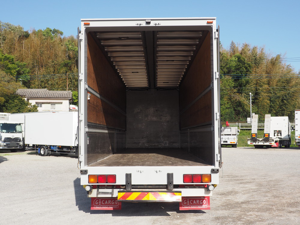 いすゞ ギガ ウイング車 大型 QKG-CYJ77A 年式 H26[写真23]