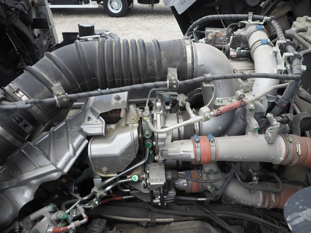 日野 プロフィア ウイング車 大型 2DG-FW1AHG 年式 H29[写真43]