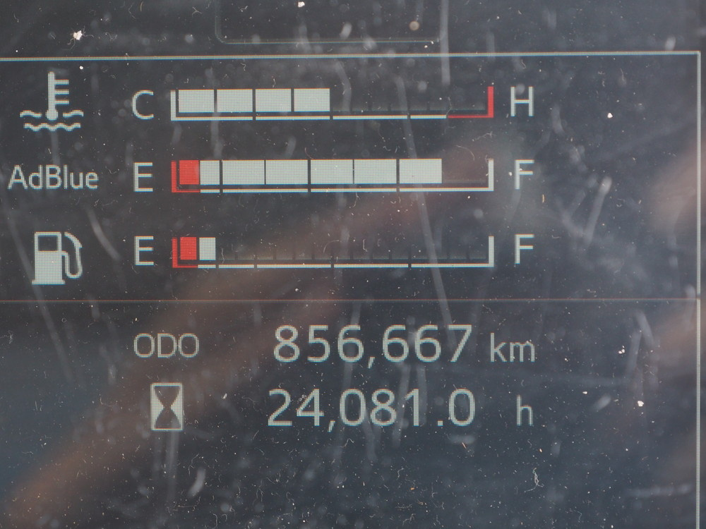 日野 プロフィア ウイング車 大型 2DG-FW1AHG 年式 H29[写真36]