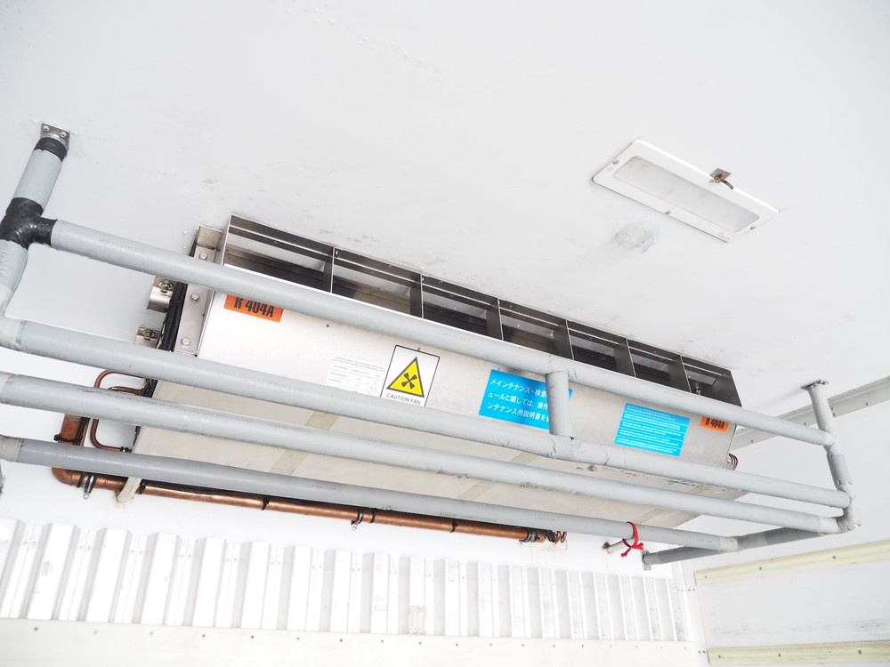 いすゞ ギガ 冷凍バン 大型 QPG-CYJ77B 年式 H29[写真17]