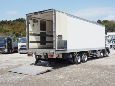 いすゞ ギガ 冷凍バン 大型 QKG-CYJ77A 年式 H26 [写真17]