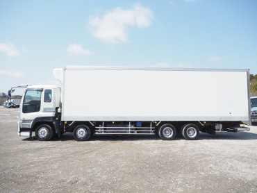 いすゞ ギガ 冷凍バン 大型 QKG-CYJ77A 年式 H26 [写真11]