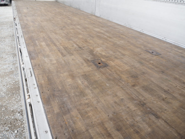 いすゞ ギガ ウイング車 大型 QKG-CYJ77A 年式 H27 [写真19]