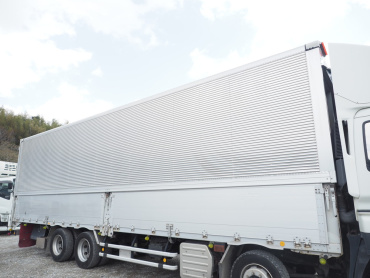 いすゞ ギガ ウイング車 大型 QKG-CYJ77A 年式 H27 [写真07]