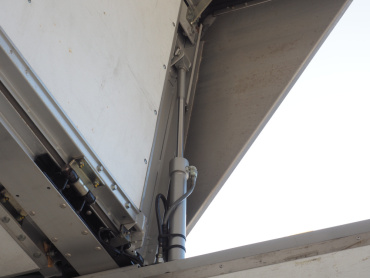 いすゞ フォワード ウイング車 中型 TKG-FRR90T2 年式 H26 [写真11]