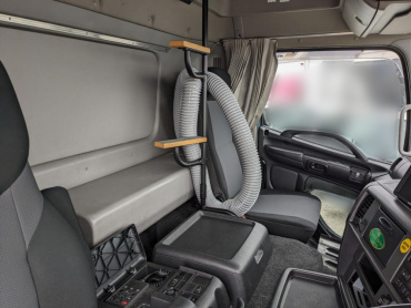 日野 プロフィア ウイング車 大型 QPG-FW1EZEG 年式 H28 [写真32]