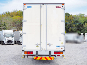 いすゞ ギガ ウイング車 大型 QKG-CYJ77A 年式 H26 [写真06]