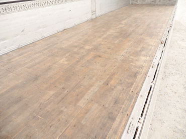 いすゞ ギガ ウイング車 大型 QKG-CYJ77A 年式 H26 [写真21]