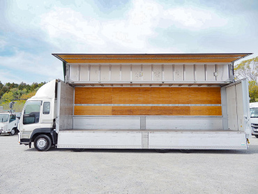 いすゞ ギガ ウイング車 大型 QKG-CYJ77A 年式 H26 [写真15]