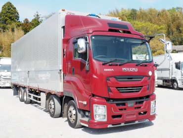 いすゞ ギガ ウイング車 大型 QPG-CYJ77B 年式 H29 [写真04]