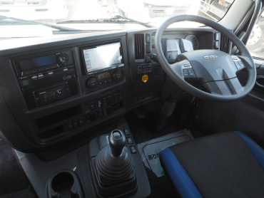 いすゞ ギガ ウイング車 大型 QPG-CYJ77B 年式 H29 [写真25]