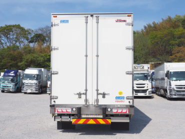 いすゞ ギガ ウイング車 大型 QPG-CYJ77B 年式 H29 [写真06]