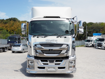 いすゞ ギガ ウイング車 大型 2PG-CYJ77C 年式 R1 [写真03]